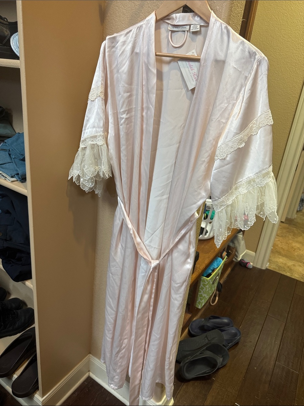 Light Pink Satin Lace-Trim Robe with Tie Waist- vintage Judith Hart